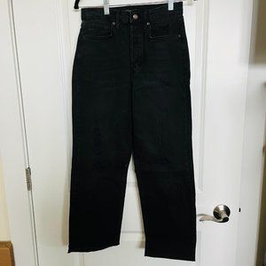 Wild Fable Women's Super-High Rise Distressed Straight Jeans Black Size 4